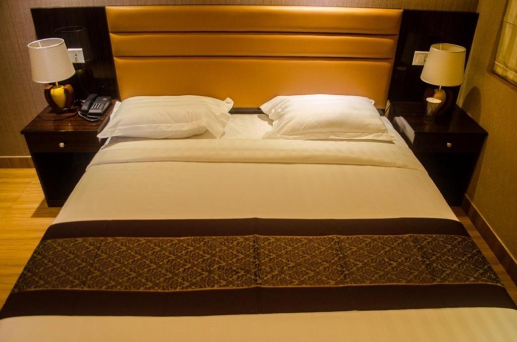 Hotel Comfotel Kolkata Eksteriør bilde
