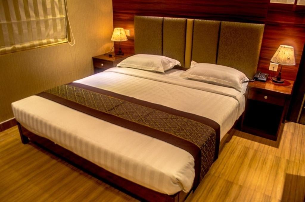 Hotel Comfotel Kolkata Eksteriør bilde
