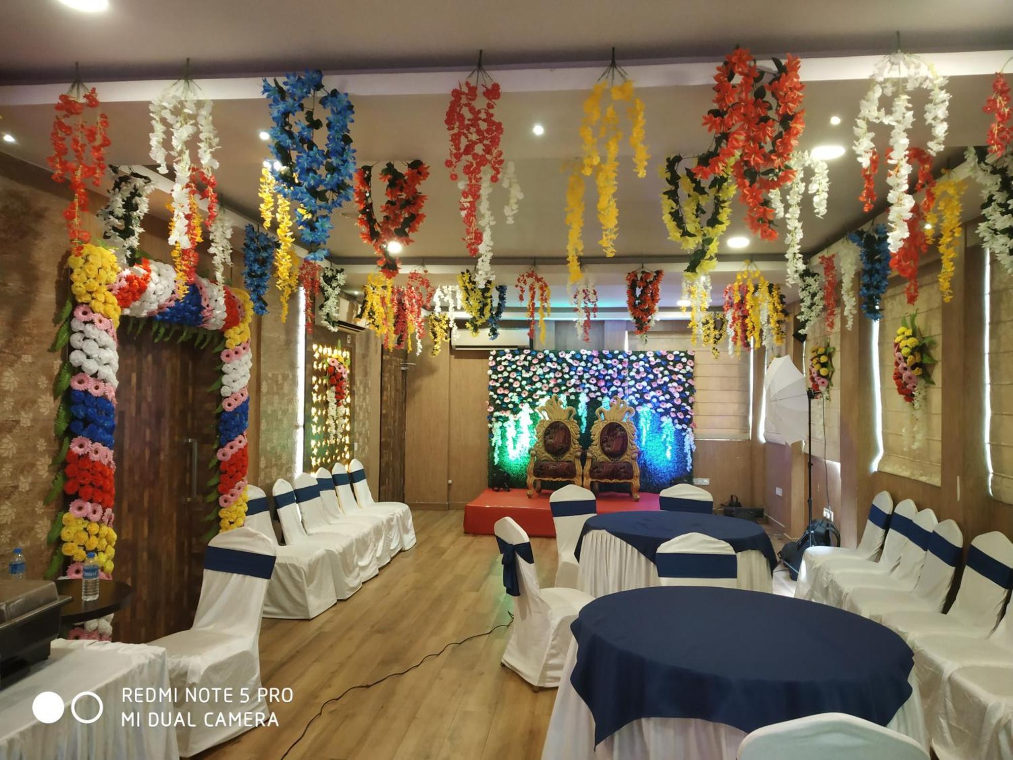 Hotel Comfotel Kolkata Eksteriør bilde