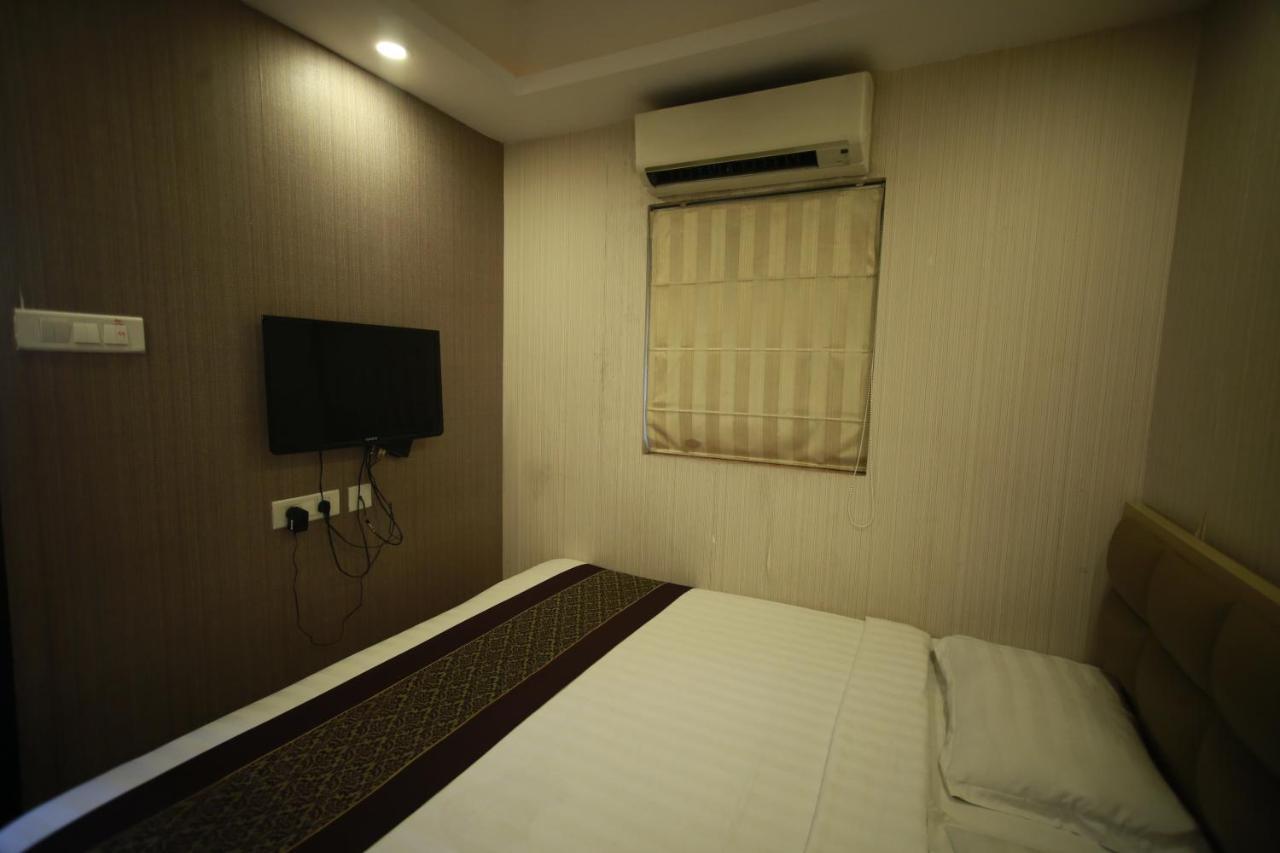 Hotel Comfotel Kolkata Eksteriør bilde