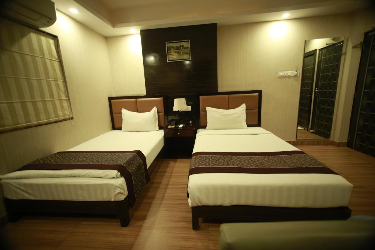 Hotel Comfotel Kolkata Eksteriør bilde