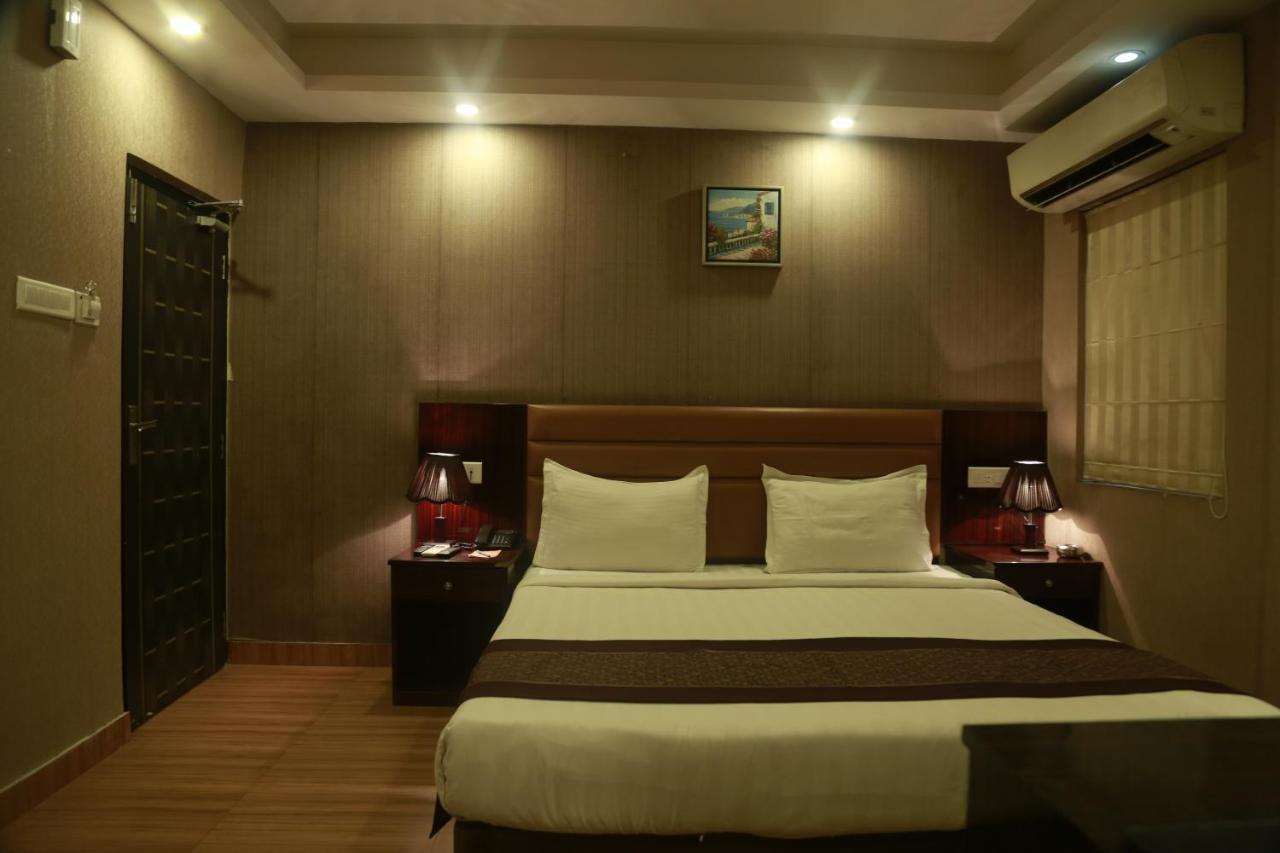 Hotel Comfotel Kolkata Eksteriør bilde