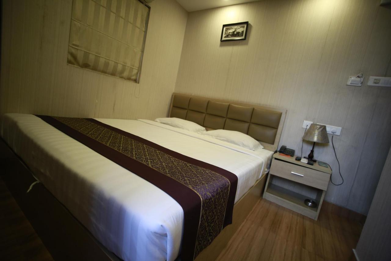 Hotel Comfotel Kolkata Eksteriør bilde