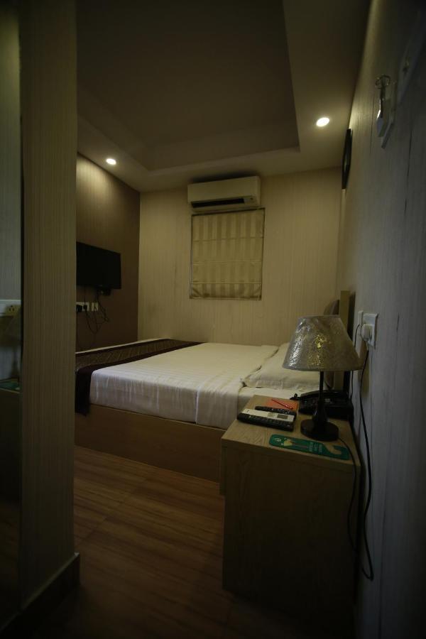 Hotel Comfotel Kolkata Eksteriør bilde
