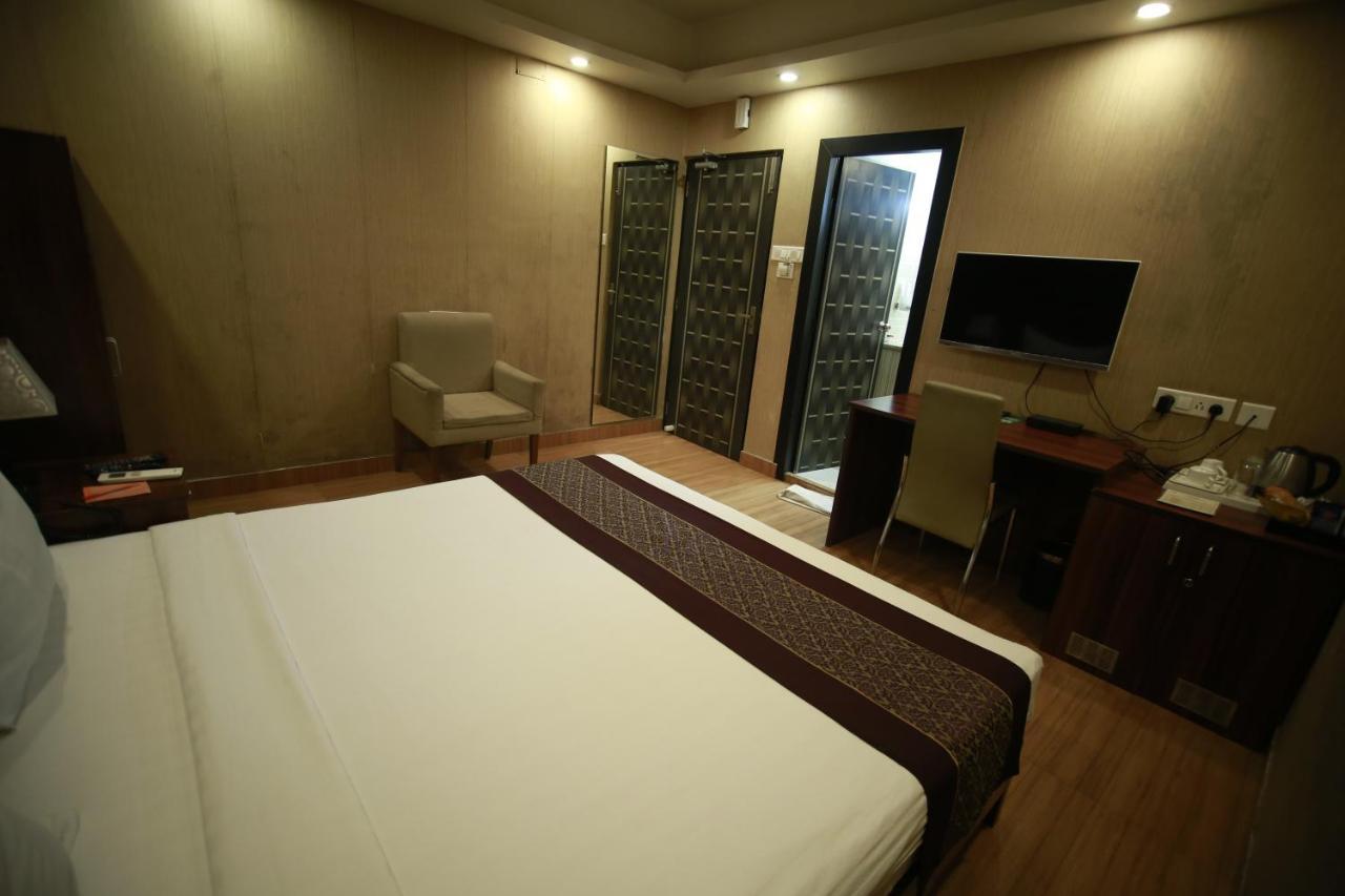 Hotel Comfotel Kolkata Eksteriør bilde
